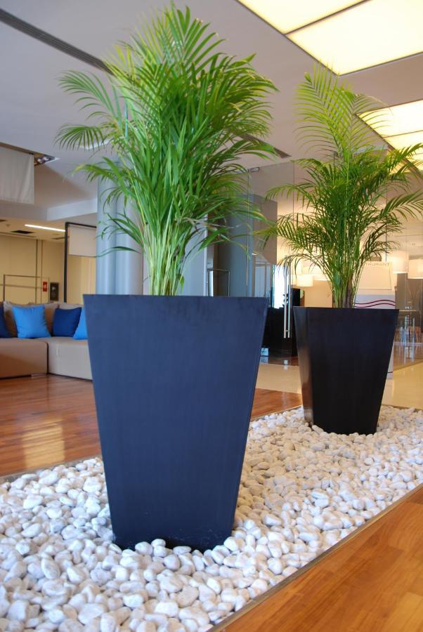Sea Art Hotel Vado Ligure Ngoại thất bức ảnh